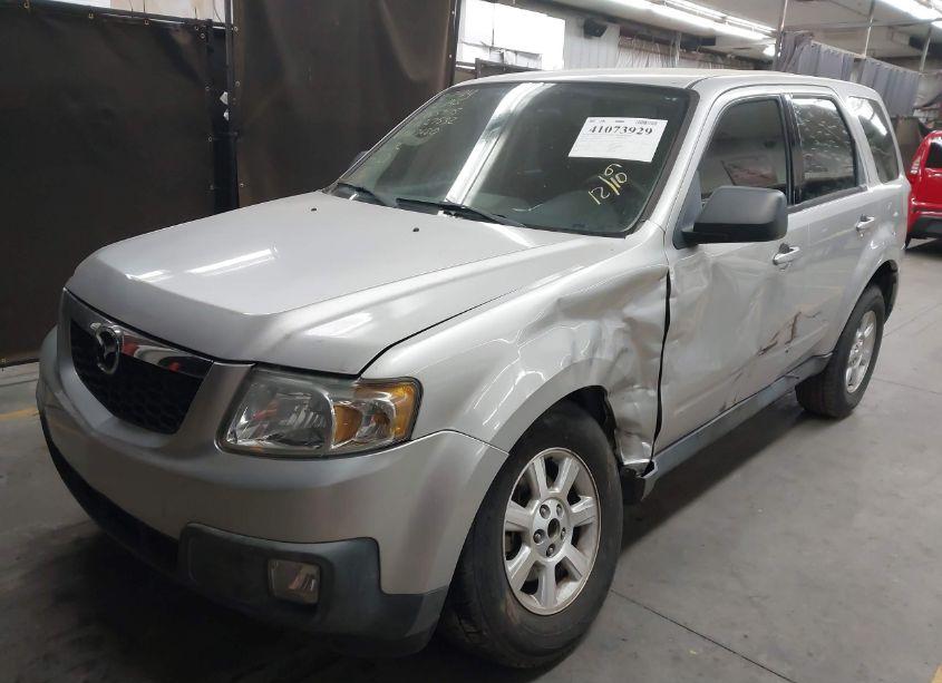 Photo 2 of 2010 Mazda Tribute I SPORT (VIN 4F2CY0C78AKM07620)