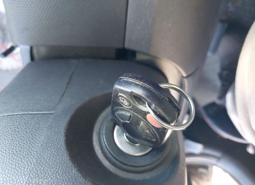 Photo 11 of 2010 Mazda Tribute (VIN 4F2CY0C7XAKM08171)