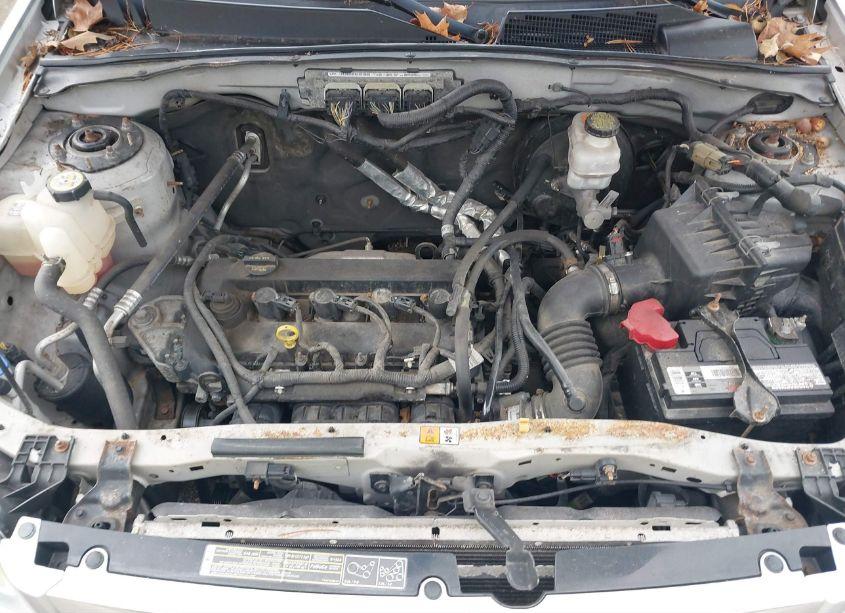 Photo 10 of 2011 Mazda Tribute I SPORT (VIN 4F2CY9C76BKM06021)