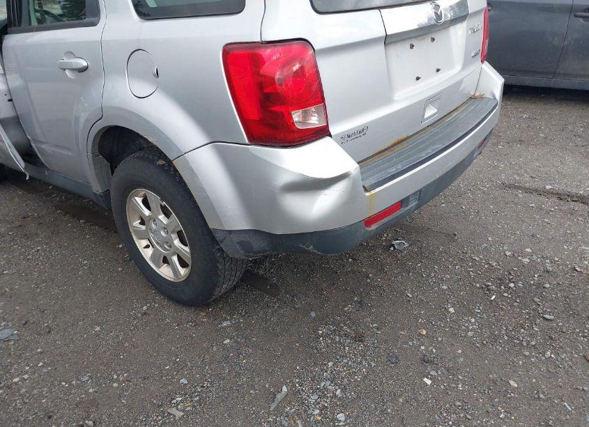 Photo 6 of 2011 Mazda Tribute I SPORT (VIN 4F2CY9C76BKM06021)