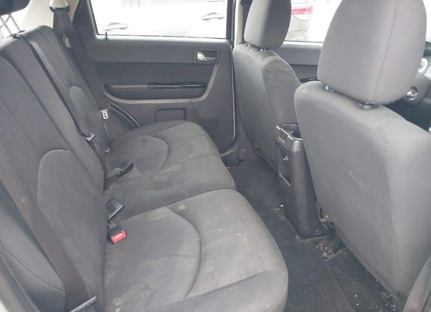 Photo 8 of 2011 Mazda Tribute I SPORT (VIN 4F2CY9C76BKM06021)