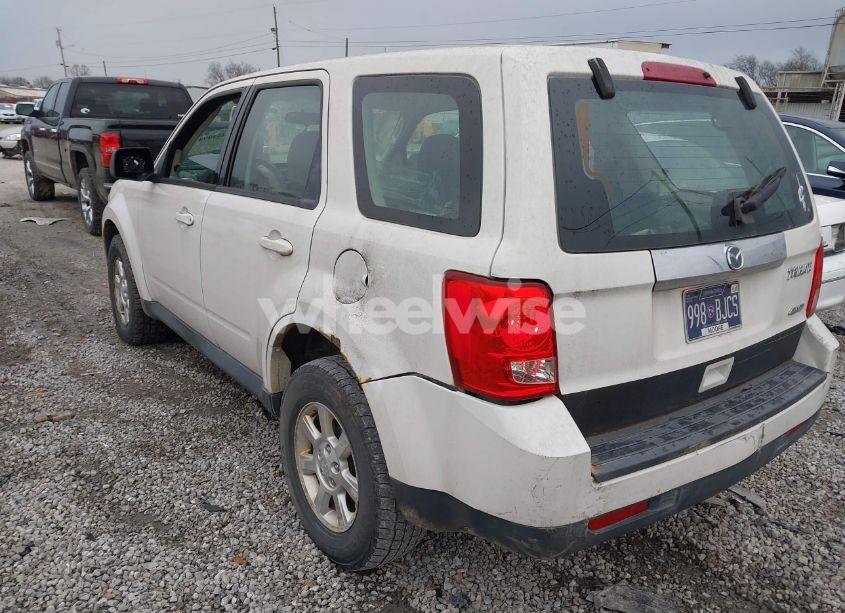Photo 3 of 2010 Mazda Tribute I SPORT (VIN 4F2CY9C77AKM01439)