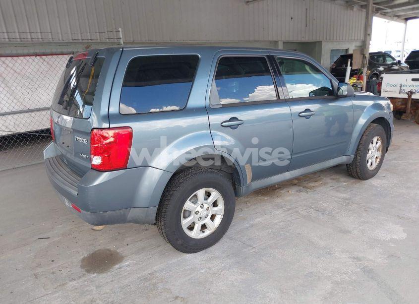 Photo 4 of 2010 Mazda Tribute I SPORT (VIN 4F2CY9C77AKM08942)