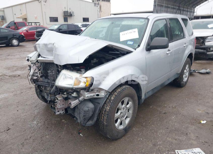 Photo 2 of 2011 Mazda Tribute I SPORT (VIN 4F2CY9C7XBKM01050)