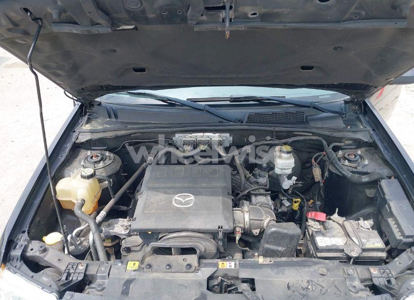 Photo 10 of 2011 Mazda Tribute S GRAND TOURING (VIN 4F2CY9GG1BKM01349)