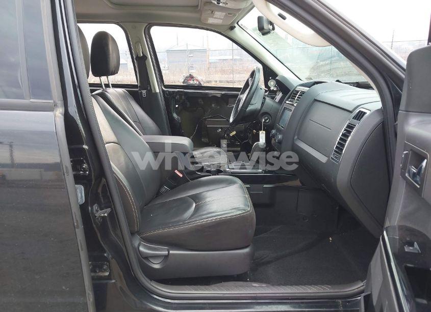 Photo 5 of 2011 Mazda Tribute S GRAND TOURING (VIN 4F2CY9GG9BKM04841)