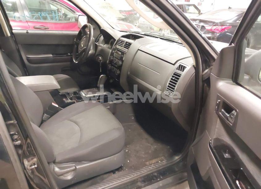 Photo 5 of 2009 Mazda Tribute I SPORT (VIN 4F2CZ02769KM00613)