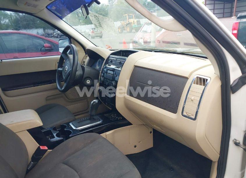 Photo 5 of 2009 Mazda Tribute I SPORT (VIN 4F2CZ02779KM00796)