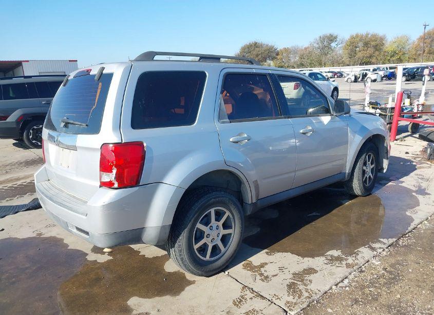Photo 4 of 2009 Mazda Tribute I SPORT (VIN 4F2CZ02789KM02735)