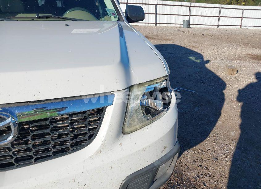 Photo 16 of 2009 Mazda Tribute I SPORT (VIN 4F2CZ02789KM04923)