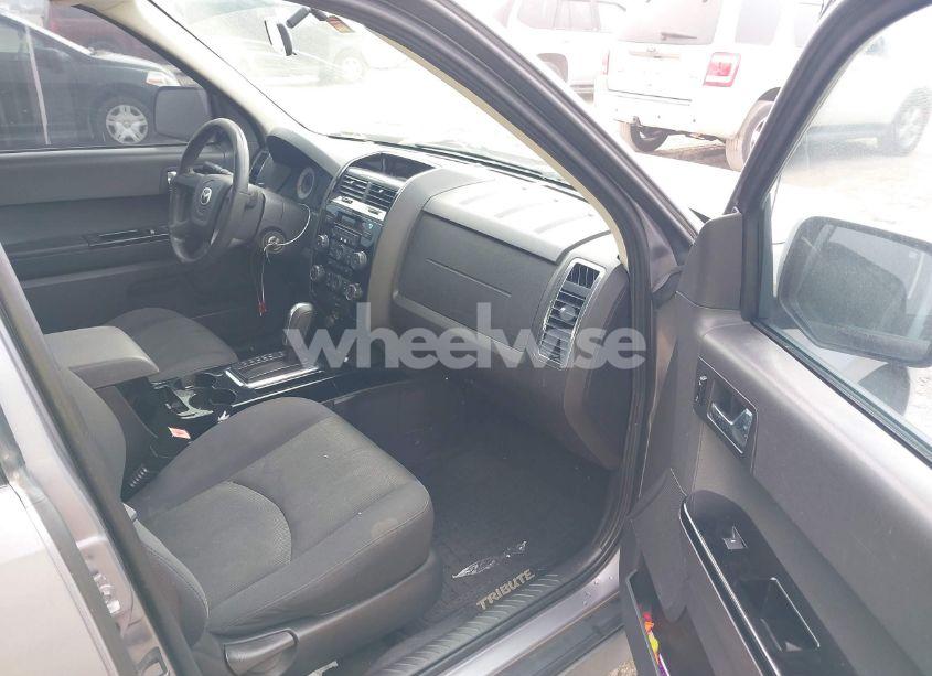 Photo 5 of 2008 Mazda Tribute I SPORT (VIN 4F2CZ02Z18KM22552)