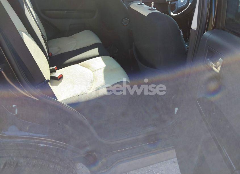 Photo 8 of 2008 Mazda Tribute I TOURING (VIN 4F2CZ02Z28KM04139)