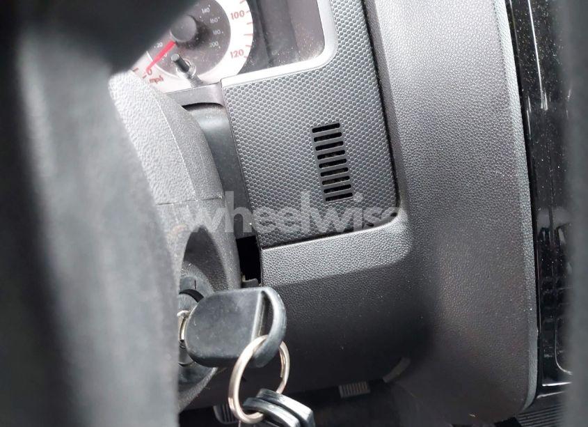 Photo 11 of 2008 Mazda Tribute I SPORT (VIN 4F2CZ02Z28KM31700)