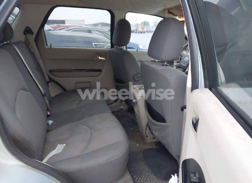 Photo 8 of 2008 Mazda Tribute I TOURING (VIN 4F2CZ02Z88KM16490)