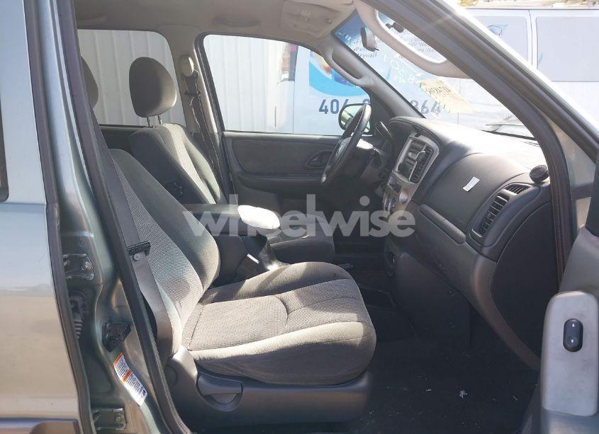 Photo 5 of 2004 Mazda Tribute LX V6 (VIN 4F2CZ04124KM17765)