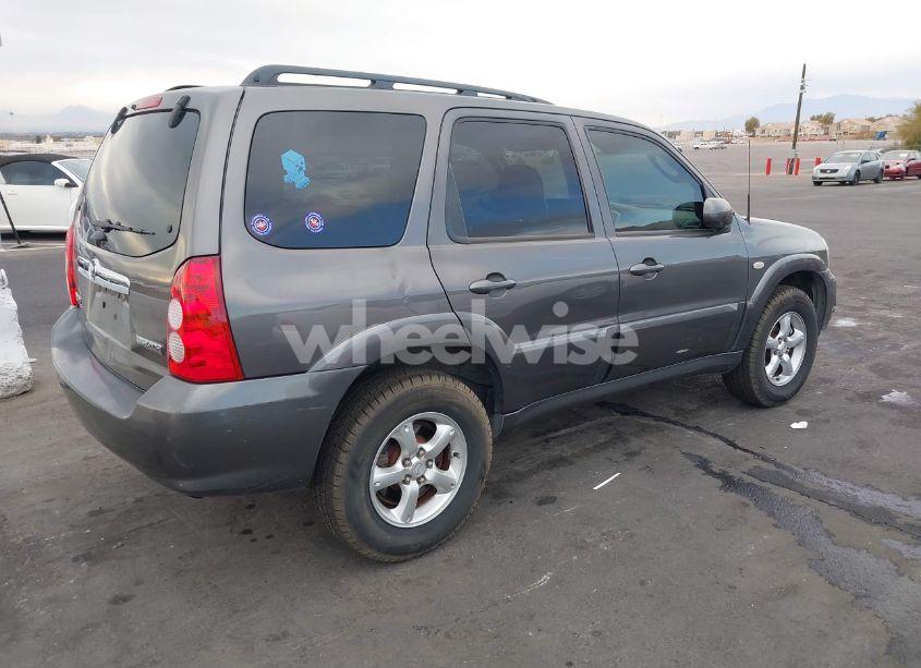 Photo 4 of 2006 Mazda Tribute S (VIN 4F2CZ04126KM04713)