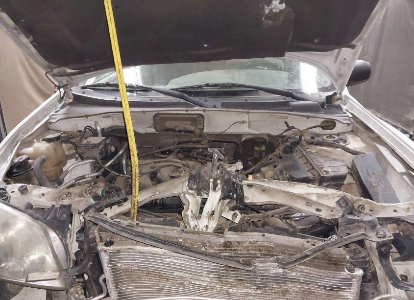 Photo 9 of 2004 Mazda Tribute LX V6 (VIN 4F2CZ04144KM26774)