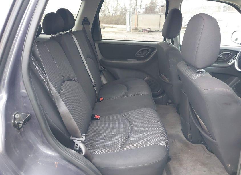 Photo 8 of 2005 Mazda Tribute S (VIN 4F2CZ04165KM52780)