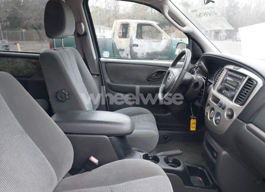 Photo 5 of 2004 Mazda Tribute LX V6 (VIN 4F2CZ04194KM25118)