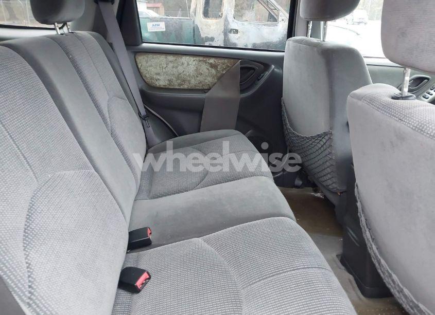 Photo 8 of 2004 Mazda Tribute LX V6 (VIN 4F2CZ04194KM25118)