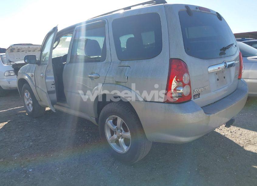 Photo 3 of 2006 Mazda Tribute S (VIN 4F2CZ04196KM22738)