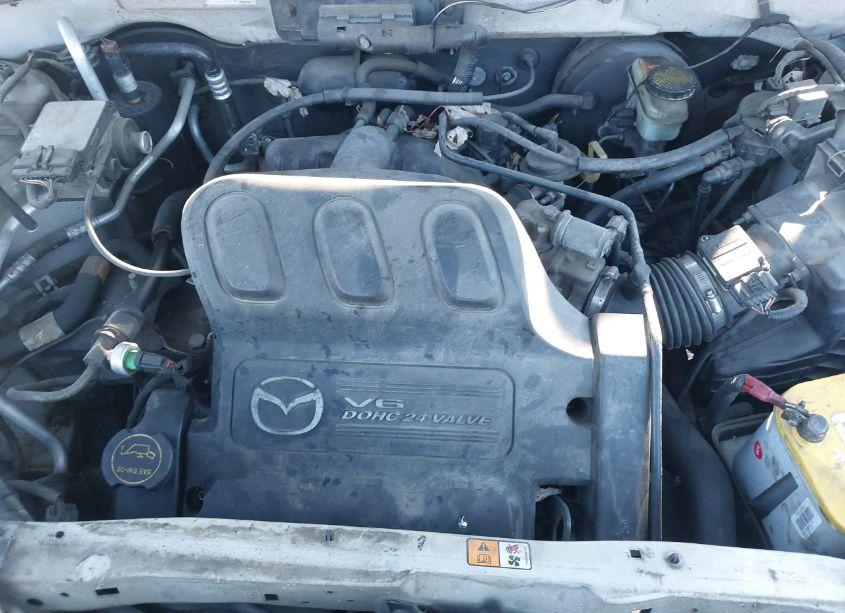 Photo 10 of 2004 Mazda Tribute ES V6 (VIN 4F2CZ06114KM10982)