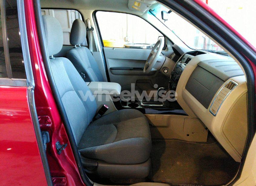 Photo 5 of 2008 Mazda Tribute S TOURING (VIN 4F2CZ06118KM25634)