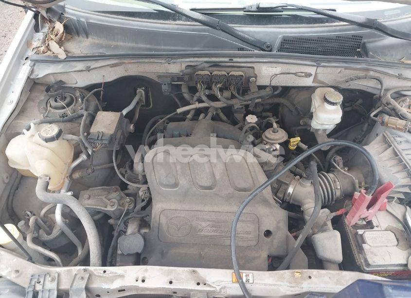 Photo 10 of 2008 Mazda Tribute S SPORT (VIN 4F2CZ06138KM00945)