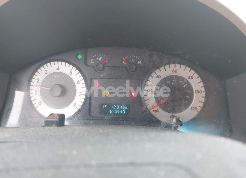 Photo 7 of 2008 Mazda Tribute S SPORT (VIN 4F2CZ06138KM00945)