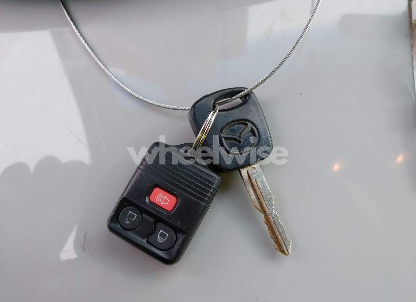 Photo 11 of 2003 Mazda Tribute ES V6 (VIN 4F2CZ06163KM25315)