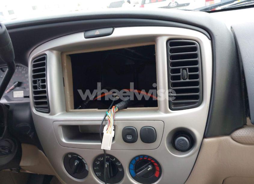 Photo 12 of 2003 Mazda Tribute ES V6 (VIN 4F2CZ06163KM25315)