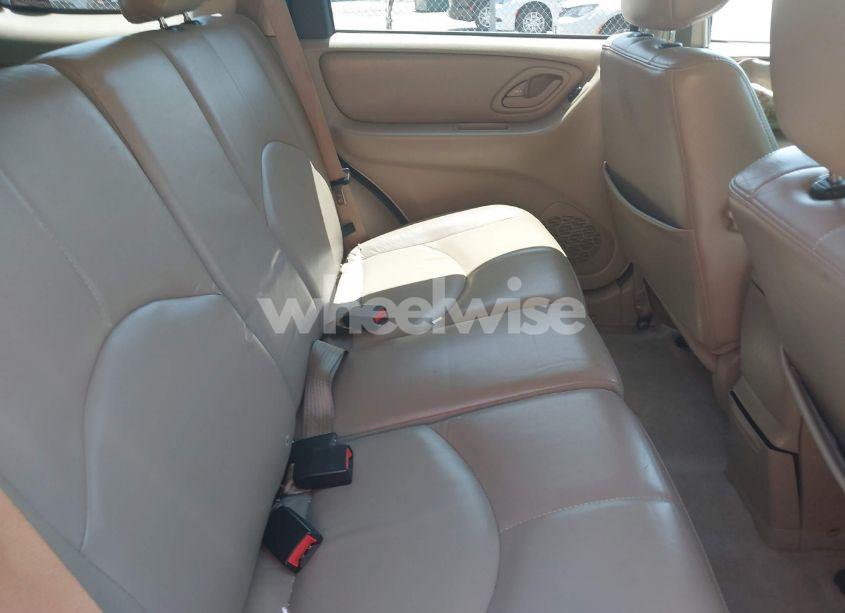 Photo 8 of 2003 Mazda Tribute ES V6 (VIN 4F2CZ06163KM34869)