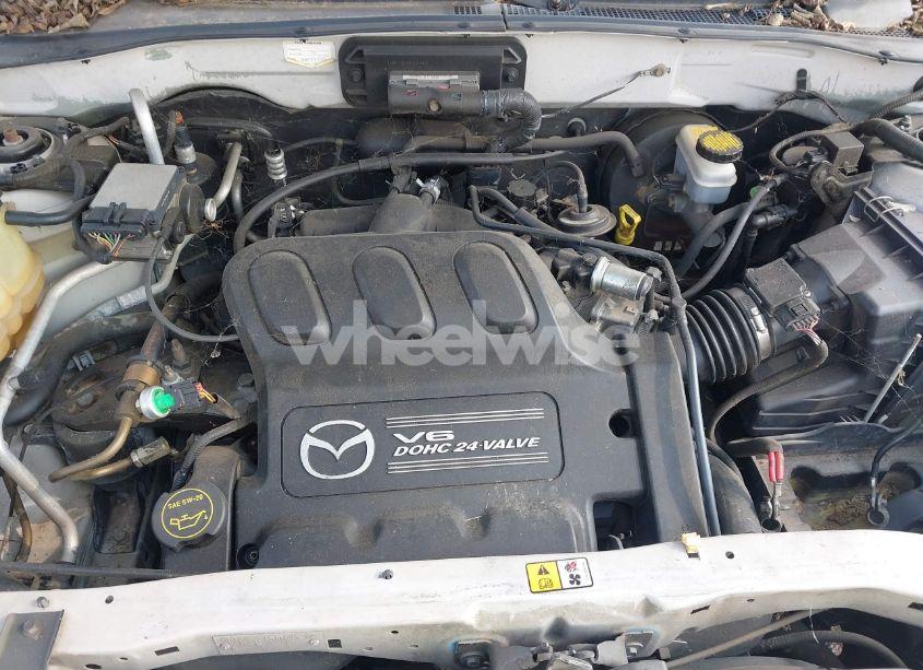 Photo 10 of 2003 Mazda Tribute ES V6 (VIN 4F2CZ06163KM51395)
