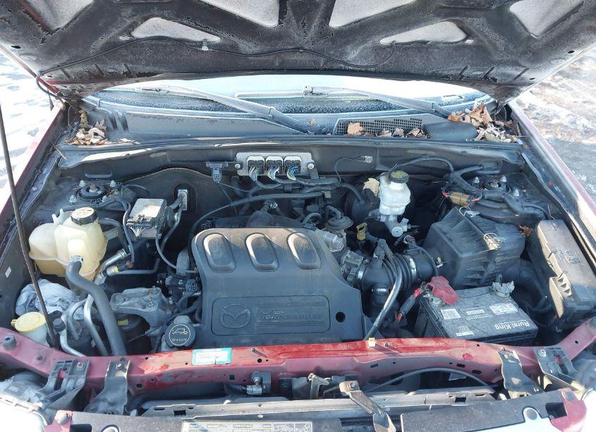 Photo 10 of 2008 Mazda Tribute S SPORT (VIN 4F2CZ06168KM04987)