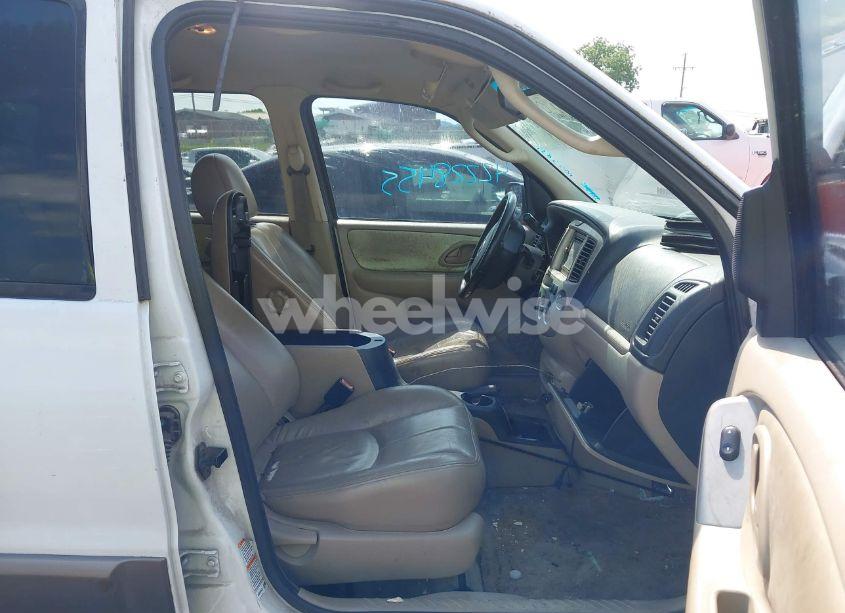 Photo 5 of 2003 Mazda Tribute ES V6 (VIN 4F2CZ06173KM53835)