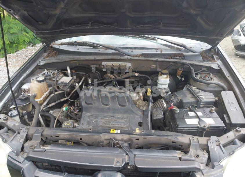 Photo 10 of 2005 Mazda Tribute S (VIN 4F2CZ06185KM25576)