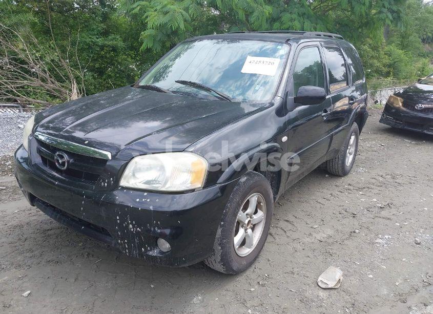 Photo 2 of 2005 Mazda Tribute S (VIN 4F2CZ06185KM25576)