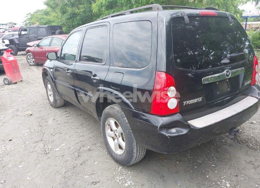 Photo 3 of 2005 Mazda Tribute S (VIN 4F2CZ06185KM25576)