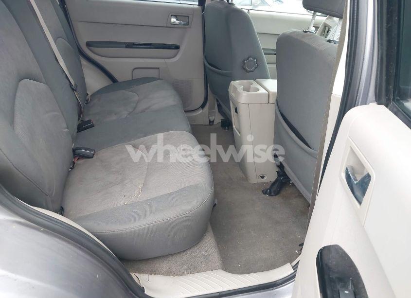 Photo 8 of 2008 Mazda Tribute I TOURING (VIN 4F2CZ92Z18KM24807)