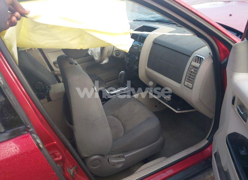 Photo 5 of 2008 Mazda Tribute I TOURING (VIN 4F2CZ92ZX8KM12901)