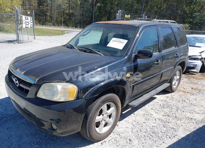 Photo 2 of 2005 Mazda Tribute S (VIN 4F2CZ96105KM00563)