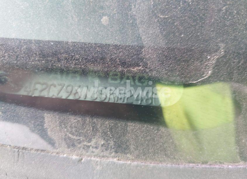 Photo 12 of 2005 Mazda Tribute S (VIN 4F2CZ96135KM24808)