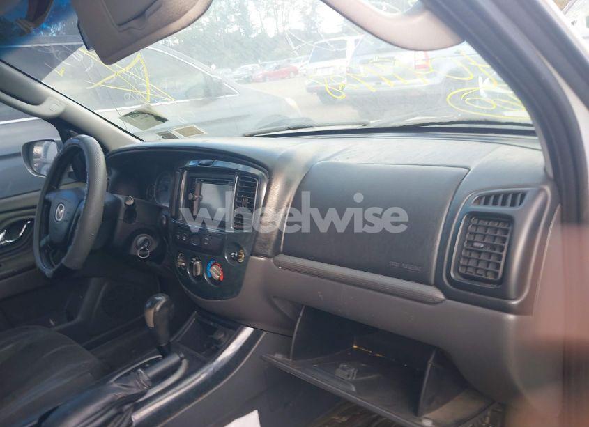 Photo 5 of 2005 Mazda Tribute S (VIN 4F2CZ96135KM24808)