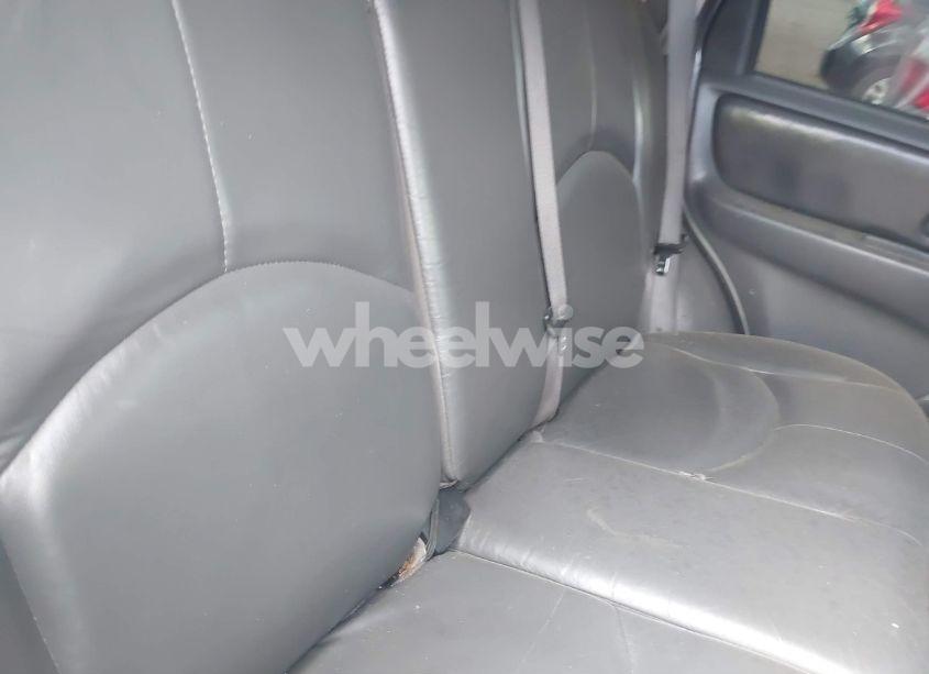 Photo 8 of 2005 Mazda Tribute S (VIN 4F2CZ96135KM24808)