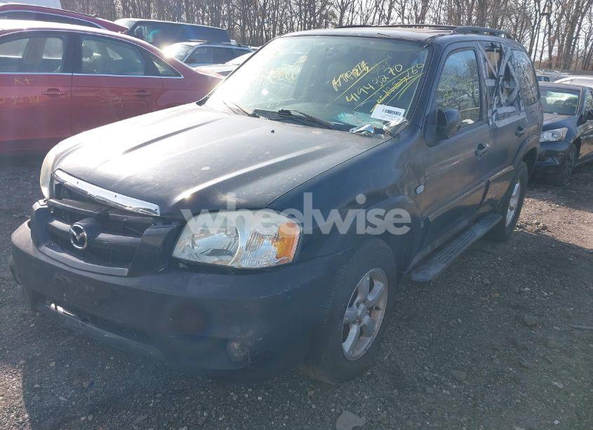 Photo 2 of 2005 Mazda Tribute S (VIN 4F2CZ96165KM54160)