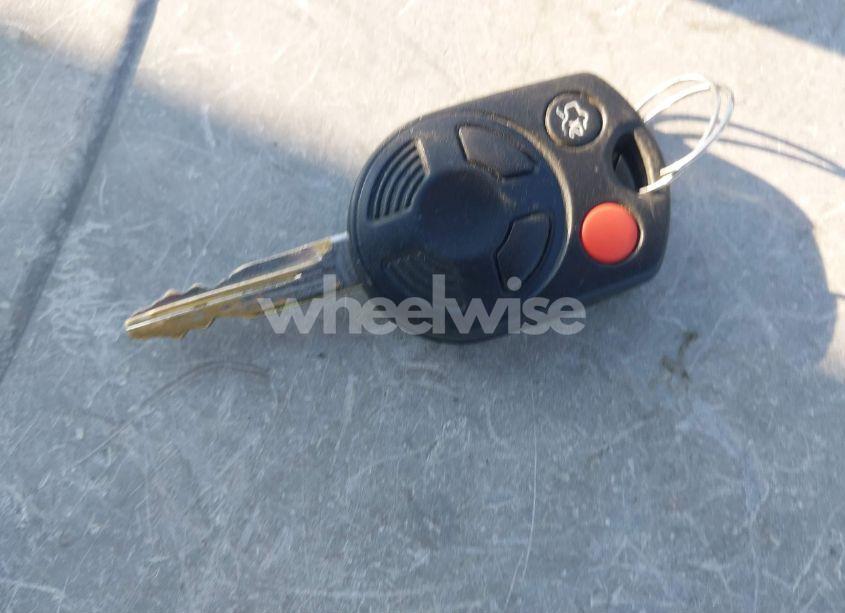 Photo 11 of 2008 Mazda Tribute S SPORT (VIN 4F2CZ96168KM05738)