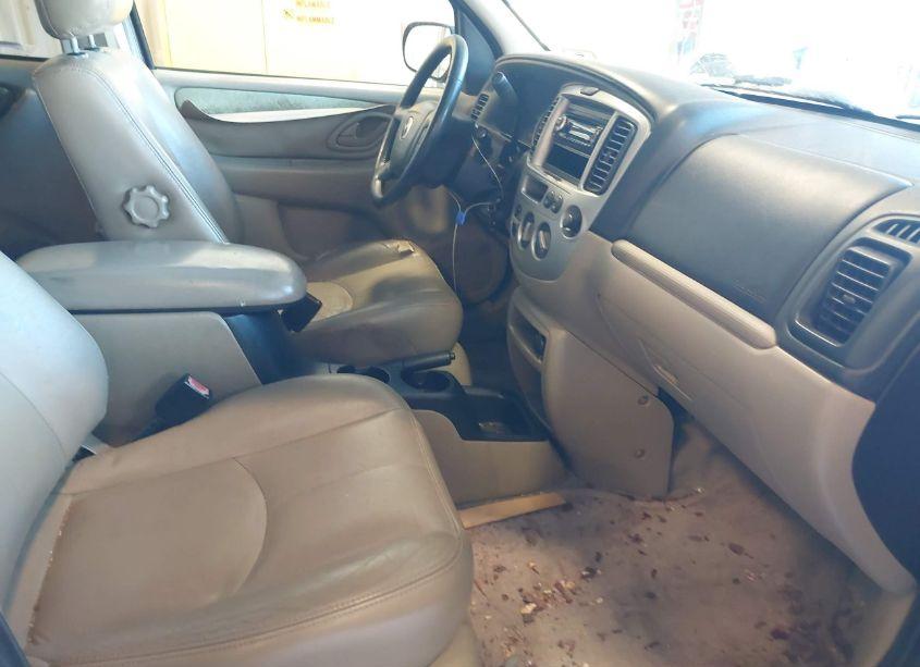 Photo 5 of 2003 Mazda Tribute ES V6 (VIN 4F2CZ96173KM33542)