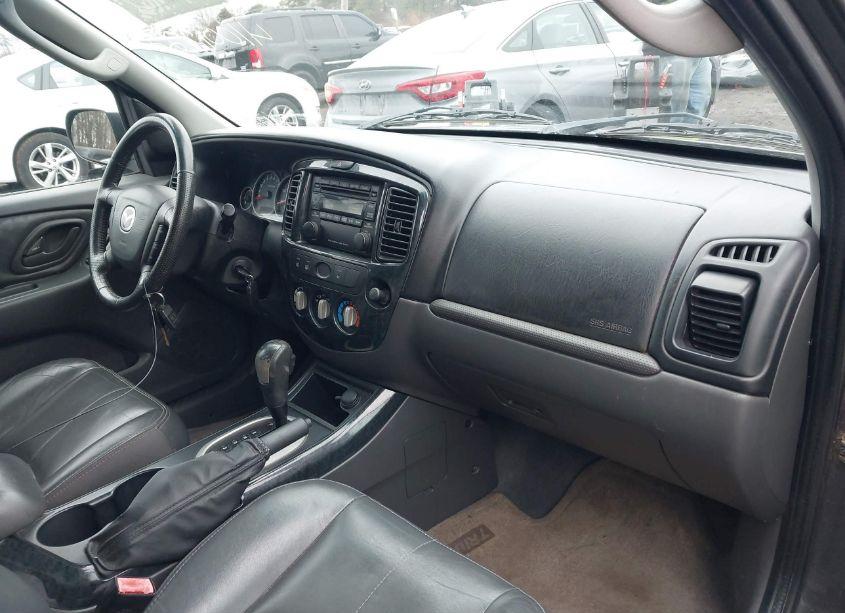 Photo 5 of 2005 Mazda Tribute S (VIN 4F2CZ96175KM09650)