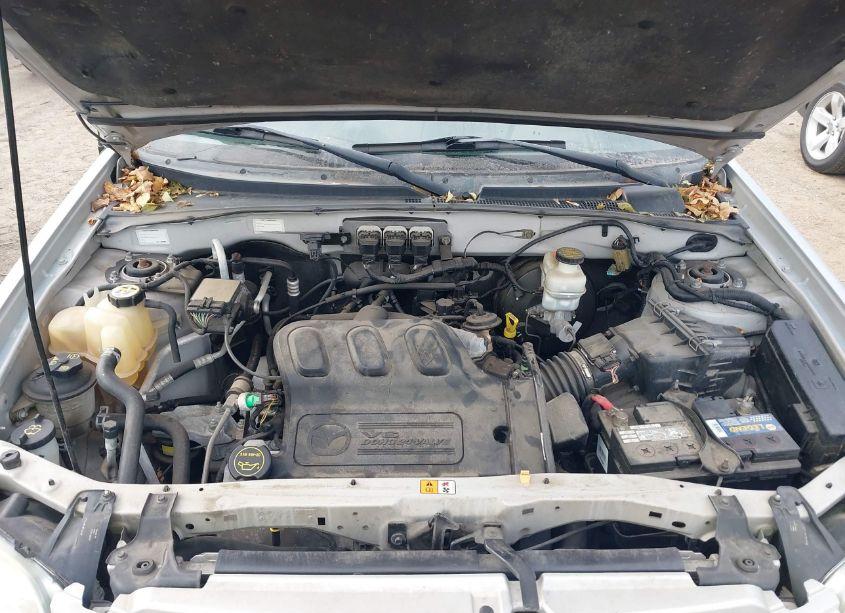 Photo 10 of 2005 Mazda Tribute S (VIN 4F2CZ961X5KM22649)