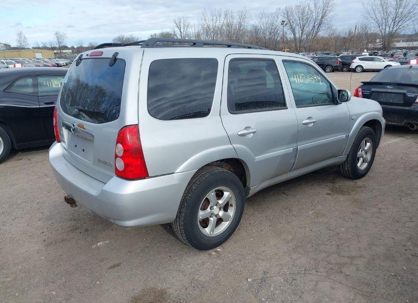 Photo 4 of 2005 Mazda Tribute S (VIN 4F2CZ961X5KM22649)